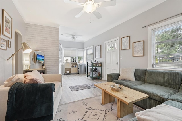 1525 38th Ave N, Saint Petersburg, FL 33704 - living room with ceiling fan and light wood-style flooring