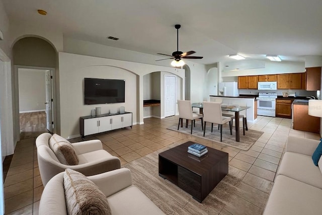 25729 Aldus Dr, Land O Lakes, FL 34639 - photo 3