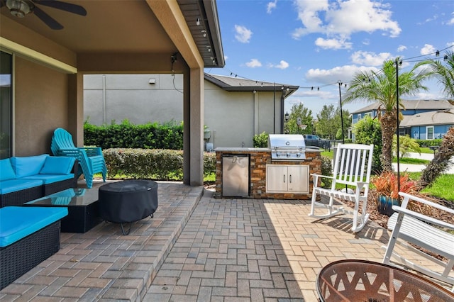 14110 Barrington Stowers Dr, Lithia, FL 33547 - view of patio / terrace with a ceiling fan and an outdoor hangout area