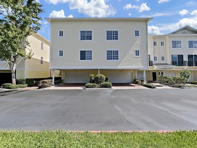 9731 Meadow Field Cir, Tampa, FL 33626 - photo 41