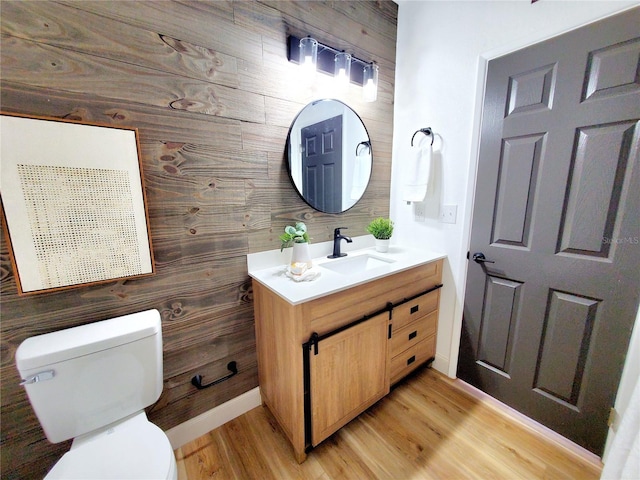 1373 Fairfax Rd, Clearwater, FL 33764 - bathroom with vanity and wood finished floors