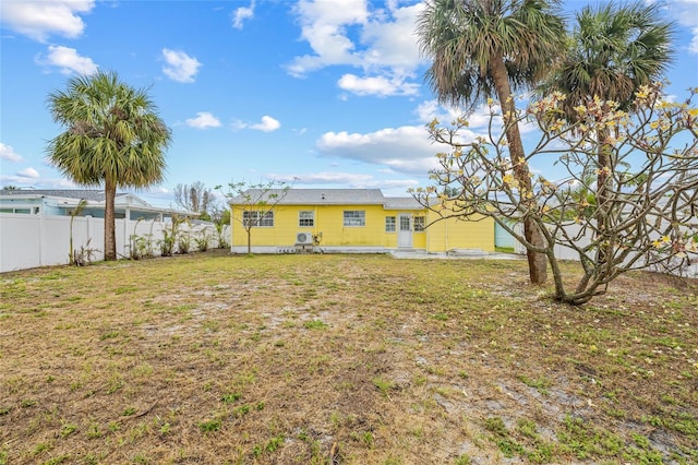 260 42nd Ave, St Pete Beach, FL 33706 - view of yard