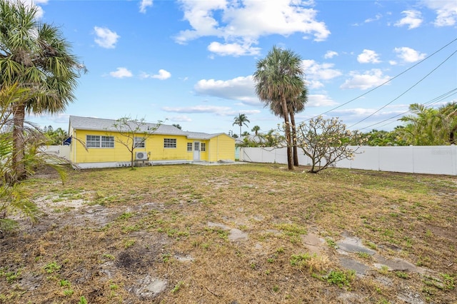 260 42nd Ave, St Pete Beach, FL 33706 - view of yard