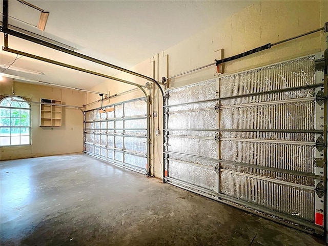 27511 Hialeah Way, Wesley Chapel, FL 33544 - view of garage