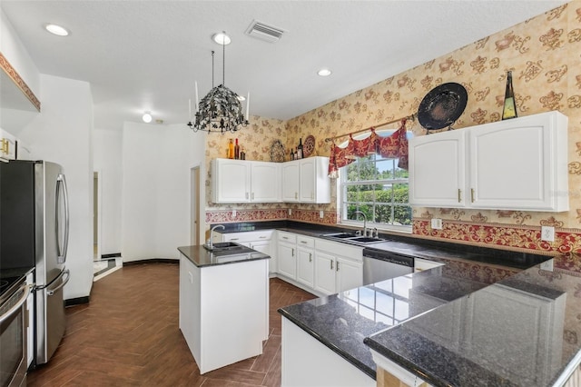 3062 Sutton Woods Dr, Plant City, FL 33566 - photo 17