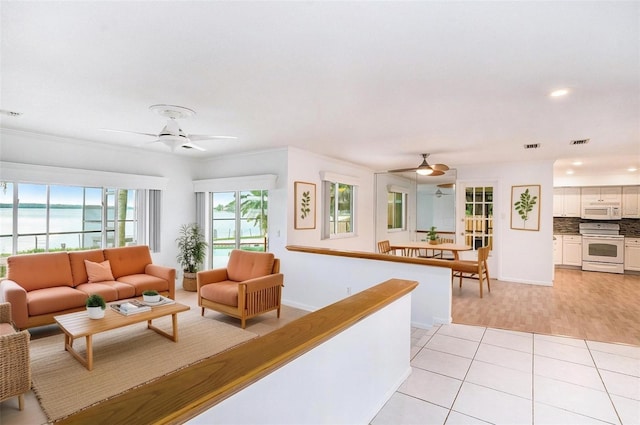 115 Lake Shore Dr E, Palm Harbor, FL 34684 - photo 4