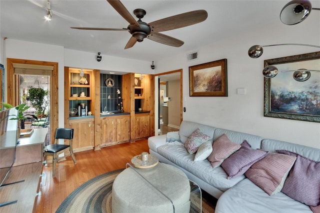 675 64th Ave S, Saint Petersburg, FL 33705 - photo 6