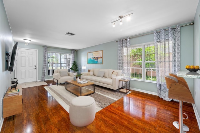 8514 Manassas Rd, Tampa, FL 33635 - photo 7