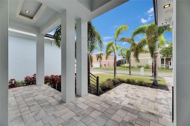 6528 Simone Shores Cir, Apollo Beach, FL 33572 - view of patio / terrace