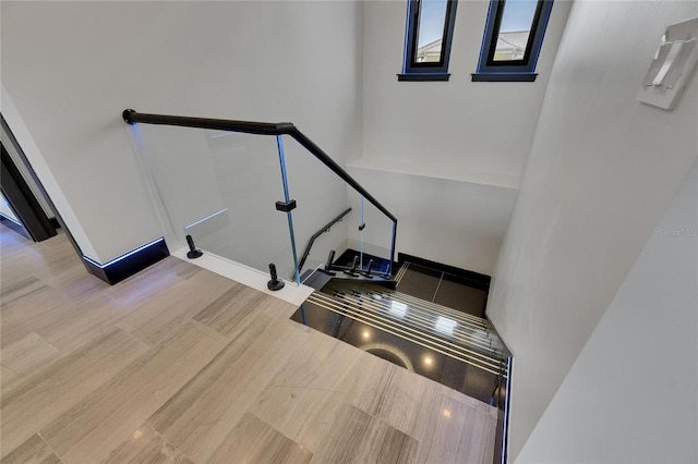 6528 Simone Shores Cir, Apollo Beach, FL 33572 - staircase featuring baseboards