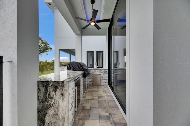 6528 Simone Shores Cir, Apollo Beach, FL 33572 - view of patio featuring beverage cooler