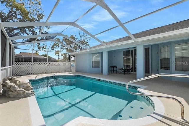 13377 Elise Ln, Spring Hill, FL 34609 - view of swimming pool featuring a patio and a lanai