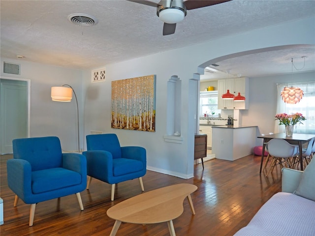 1620 15th St N, Saint Petersburg, FL 33704 - photo 6
