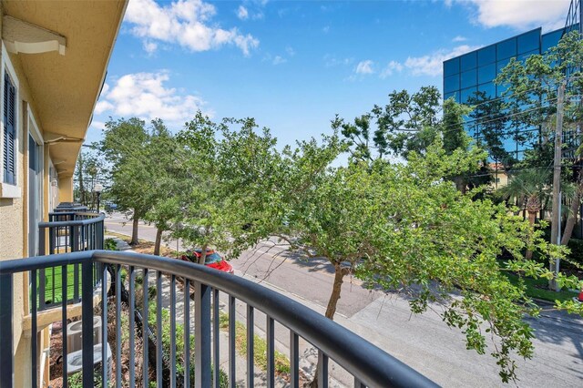 113 S Sherrill St Unit 113, Tampa, FL 33609 - balcony featuring central AC
