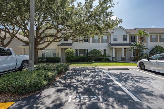 13521 Forest Lake Dr, Largo, FL 33771 - townhome / multi-family property with uncovered parking