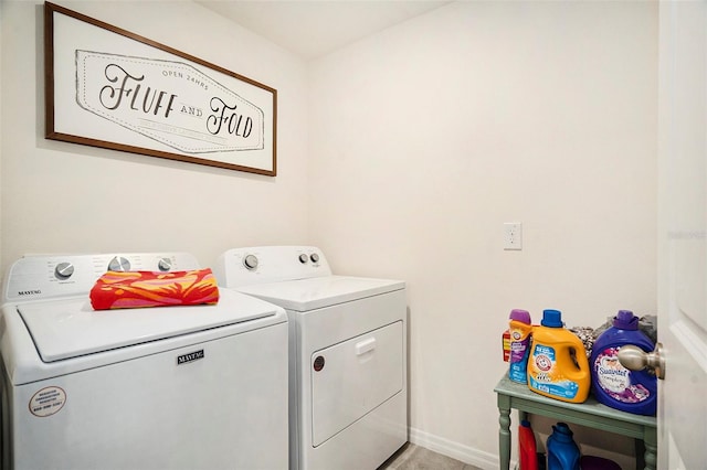 7639 Broad Pointe Dr, Zephyrhills, FL 33540 - washroom with separate washer and dryer and baseboards
