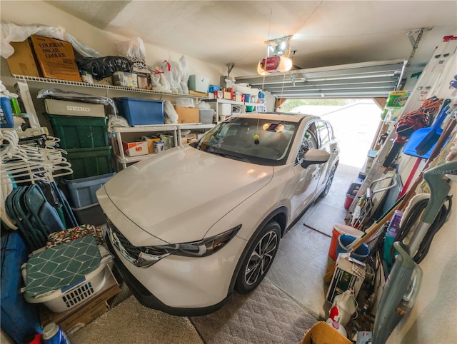 39650 US Highway 19 N, Tarpon Springs, FL 34689 - garage featuring a garage door opener