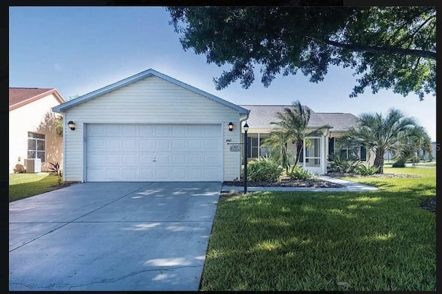 647 San Pedro Dr, Lady Lake, FL 32159 - photo 1