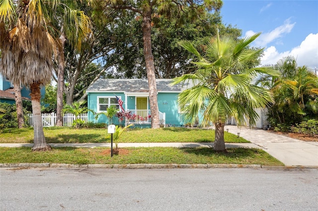 2709 Upton St S, Gulfport, FL 33711 - view of front of home featuring concrete driveway
