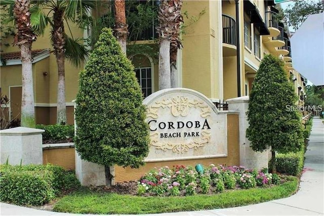 125 Grand Beach Pl Unit 125, Tampa, FL 33609 - photo 2