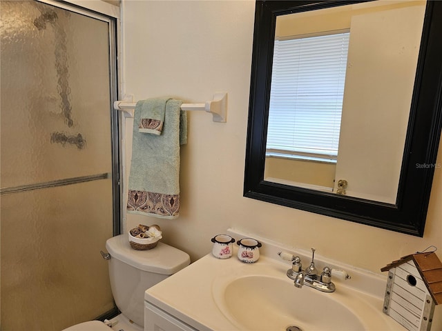 505 Innergary Pl, Valrico, FL 33594 - bathroom with a shower with door, toilet, and vanity