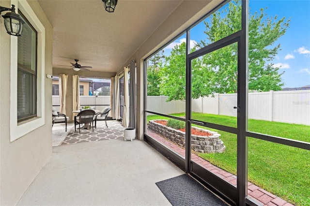 18620 Rococo Rd, Spring Hill, FL 34610 - sunroom / solarium with ceiling fan