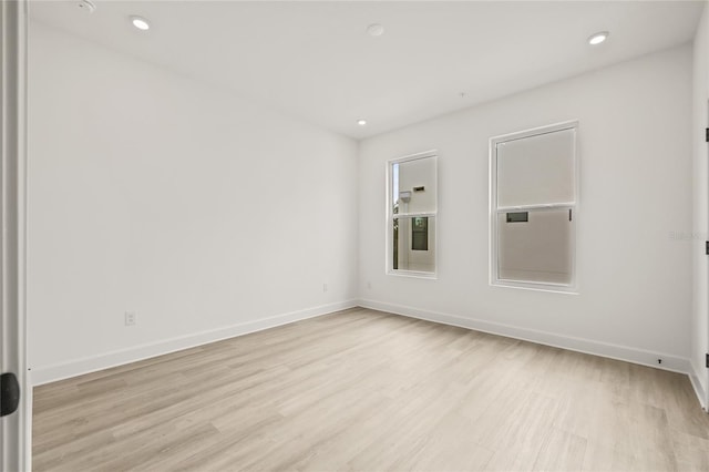 321 15th St N, Saint Petersburg, FL 33705 - photo 31