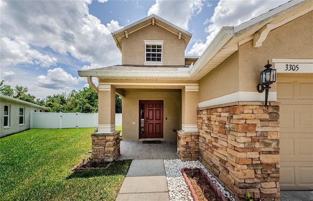 3305 Hoylake Ct, Land O Lakes, FL 34638 - doorway to property featuring stucco siding