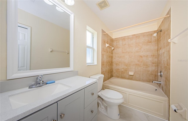 3305 Hoylake Ct, Land O Lakes, FL 34638 - bathroom with bathtub / shower combination and vanity