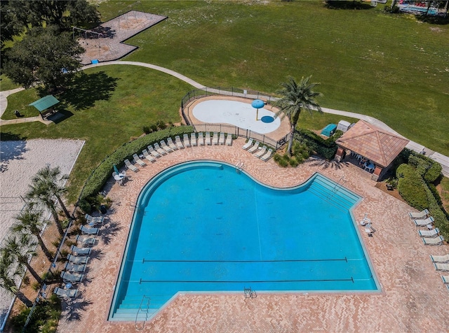 3305 Hoylake Ct, Land O Lakes, FL 34638 - community pool with a gazebo