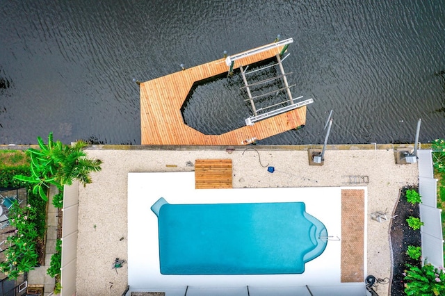 913 Spindle Palm Way, Apollo Beach, FL 33572 - aerial view of property and surrounding area featuring a pool