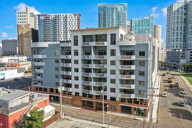 1108 N Franklin St Unit 502, Tampa, FL 33602 - view of building exterior featuring a city view