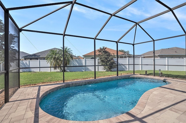 1135 Millbrook Cir, Bradenton, FL 34212 - view of swimming pool featuring a fenced backyard, a patio area, and glass enclosure