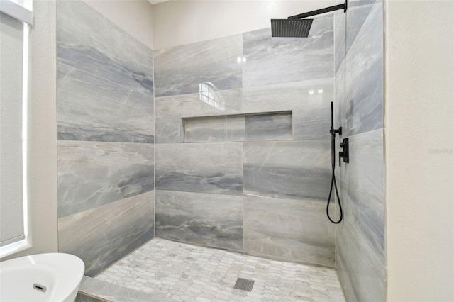 1460 Kensington Woods Dr, Lutz, FL 33549 - full bathroom with a tile shower