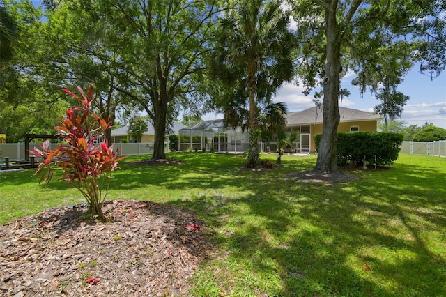 1460 Kensington Woods Dr, Lutz, FL 33549 - view of fenced backyard