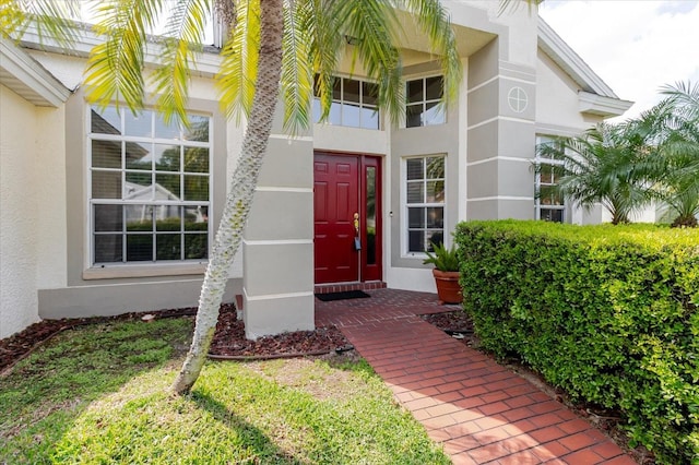 1852 Longview Ln, Tarpon Springs, FL 34689 - entrance to property with stucco siding