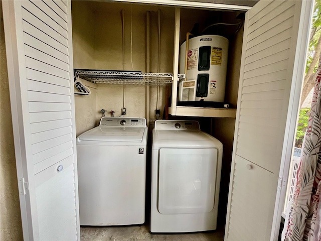 2131 Ridge Rd S Unit 76, Largo, FL 33778 - washroom featuring water heater and independent washer and dryer