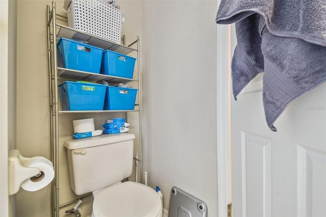 13127 Topflite Ct, Hudson, FL 34669 - bathroom with a shower and toilet