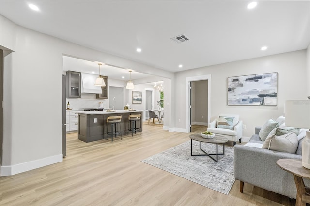 731 38th Ave N, Saint Petersburg, FL 33704 - photo 4