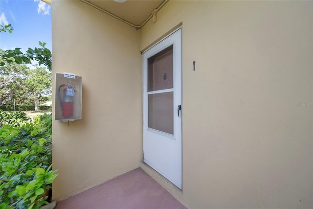 2003 Greenbriar Blvd Unit 1, Clearwater, FL 33763 - entrance to property featuring stucco siding