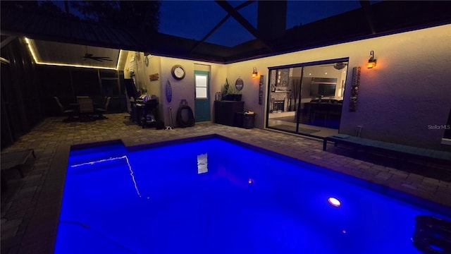 12219 Steppingstone Blvd, Tampa, FL 33635 - outdoor pool with a ceiling fan, a patio area, and outdoor dining area