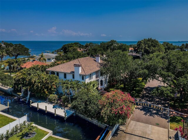 147 Bay Point Dr NE, Saint Petersburg, FL 33704 - photo 2