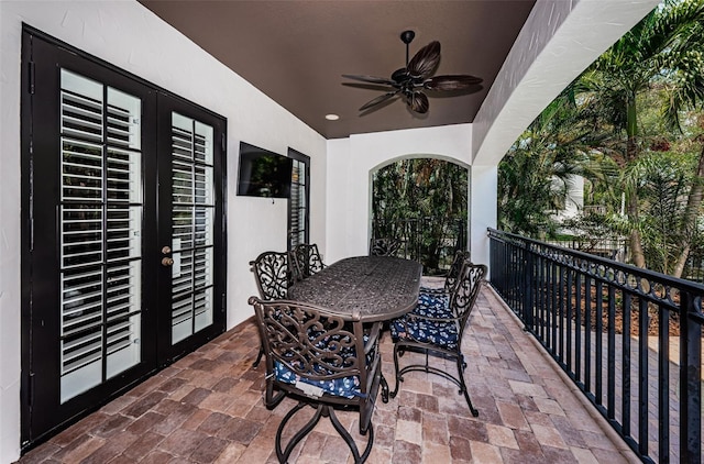 147 Bay Point Dr NE, Saint Petersburg, FL 33704 - photo 16