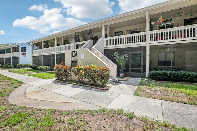 20921 Haulover Cv Unit 8, Lutz, FL 33558 - view of building exterior