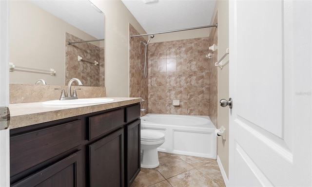 9752 Trumpet Vine Loop, Trinity, FL 34655 - full bath featuring toilet, shower / bathtub combination, vanity, and tile patterned floors