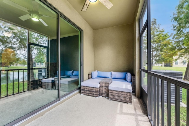5153 Bay Isle Cir, Clearwater, FL 33760 - sunroom featuring a ceiling fan and healthy amount of natural light