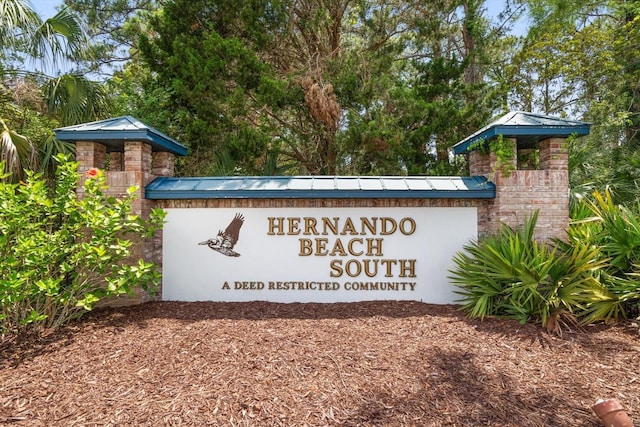 3397 Bluefish Dr, Hernando Beach, FL 34607 - view of community sign