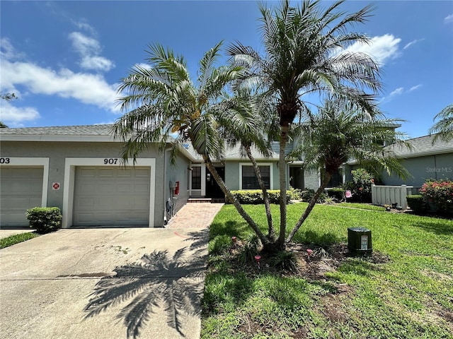 907 San Carlos Ave NE, Saint Petersburg, FL 33702 - photo 1