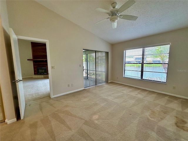 907 San Carlos Ave NE, Saint Petersburg, FL 33702 - photo 15