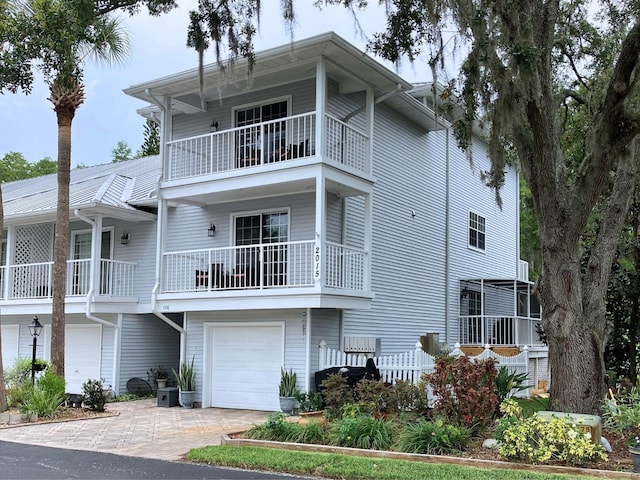 2015 Vista Del Sol Unit 108, Lutz, FL 33558 - photo 1